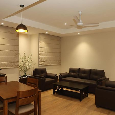 Hotel Rohika Aau-Igh Guwahati Esterno foto
