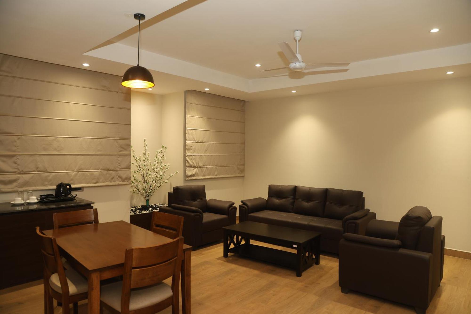 Hotel Rohika Aau-Igh Guwahati Esterno foto